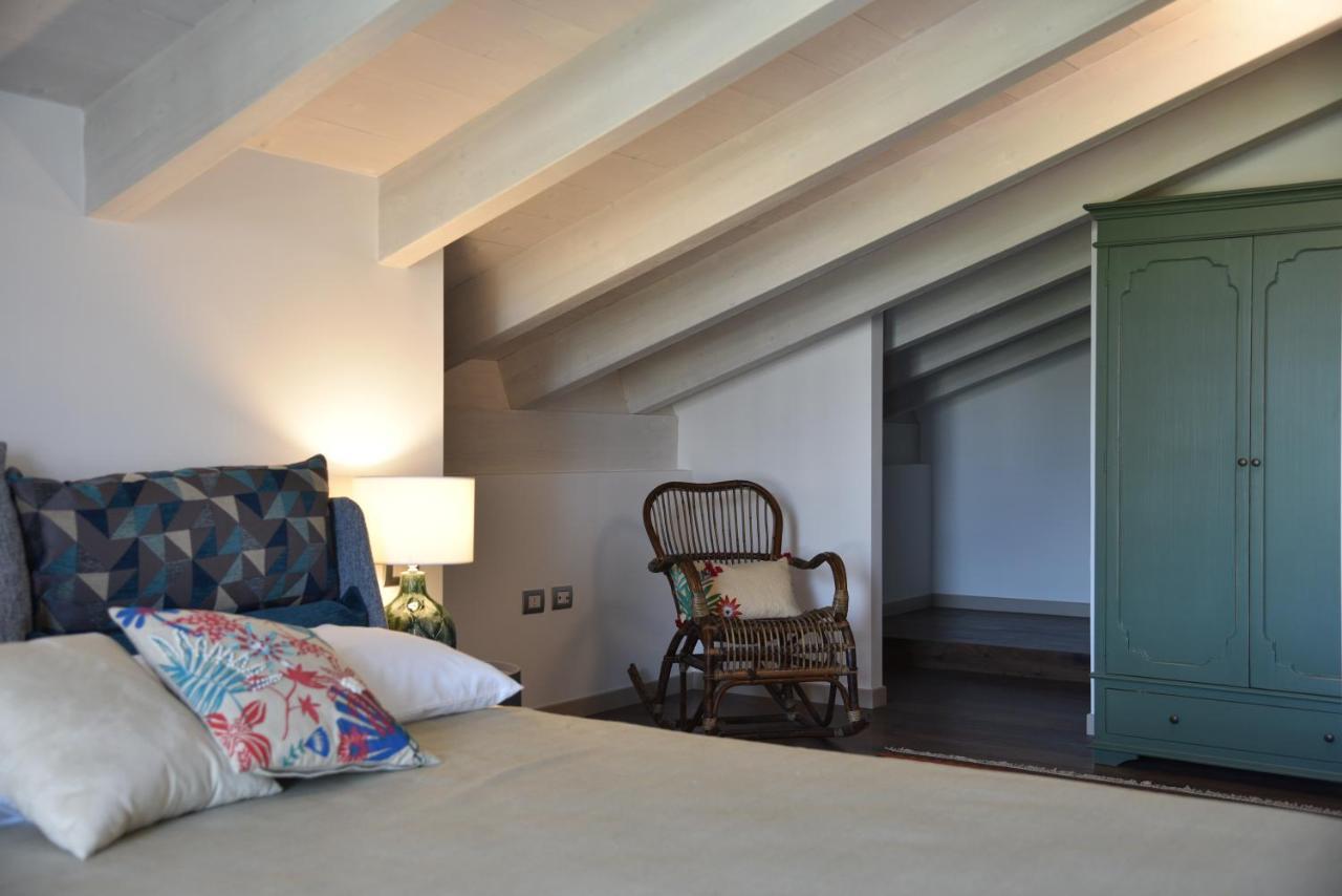 Casa Di Alex | Sirmione Apartment Luaran gambar